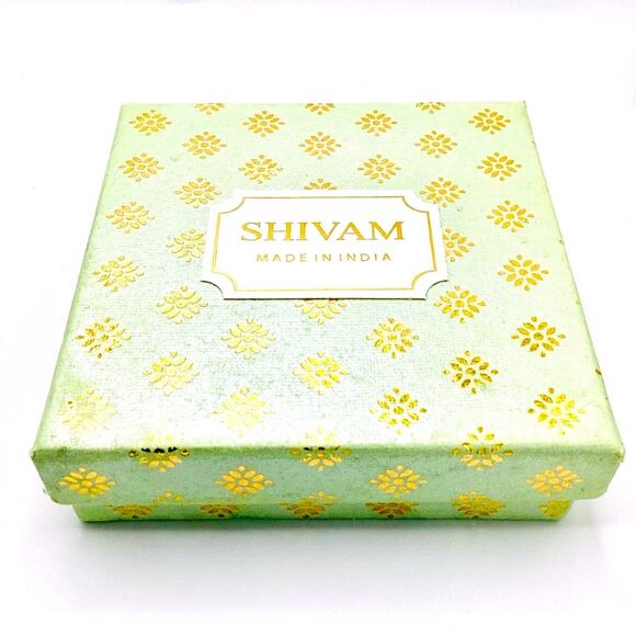 Shivam Tree of Life Purple Beaded Brass Bracelet - Picture 8 of 9